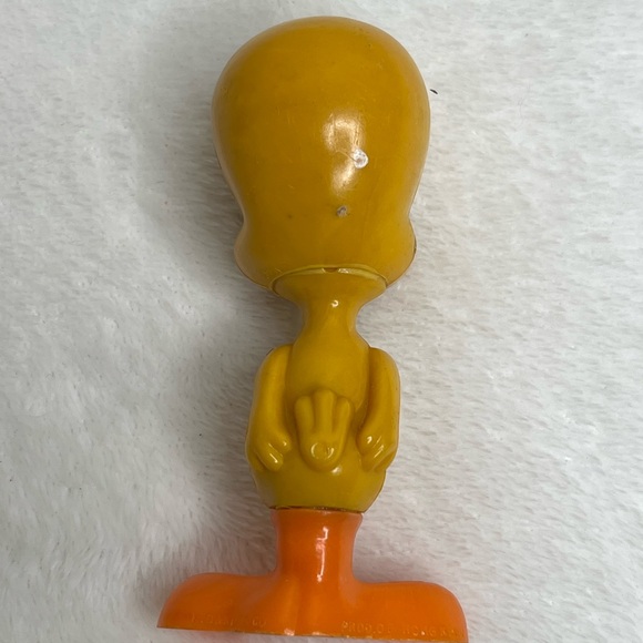 Vintage 1970’s Tweety Bird Figurine - Picture 4 of 6